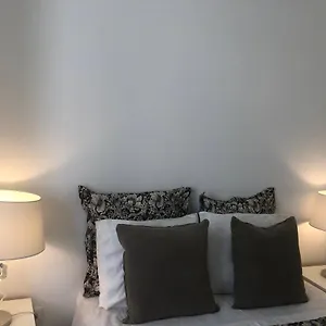 https://miguel-torga-typical-house.hotelscoimbra.com